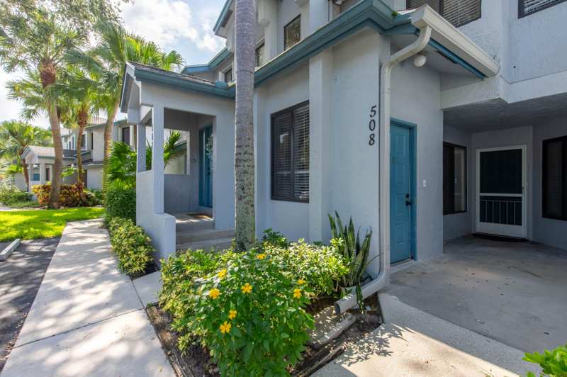 2 bedroom Condominium at 508 Harbour Pointe Way, Harbour Pointe At River Bridge Condo, Greenacres — photo 1