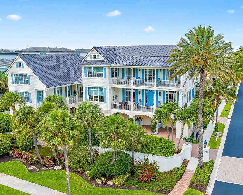 4 bedroom Single Family Residence at 410 Old Towne Lane, Old Towne At Juno Beach, Juno Beach — photo 1