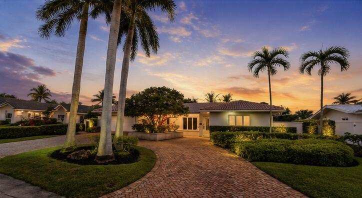 3 bedroom Single Family Residence at 4220 NE 26th Avenue, Venetian Isles 3rd Sec, Lighthouse Point — photo 1