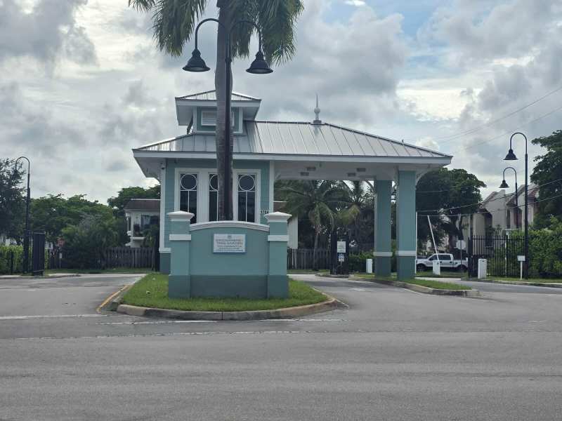 3 bedroom Condominium at 5217 NW 18th Street #3D, Windermere Condo Number Two, Lauderhill — photo 1