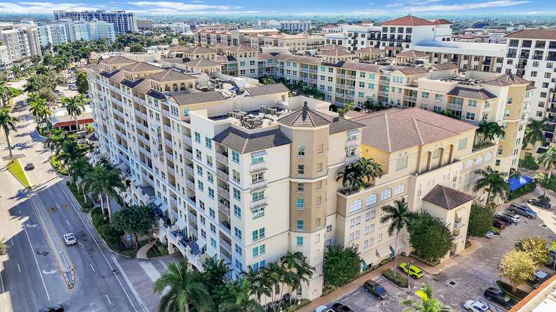 1 bedroom Condominium at 99 SE Mizner Boulevard #311, Palmetto Place Condo, Boca Raton — photo 1