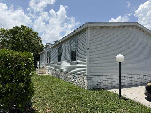 3 bedroom Manufactured Home at 241 Lakeview Drive #241, Country Lakes, Coconut Creek — photo 1