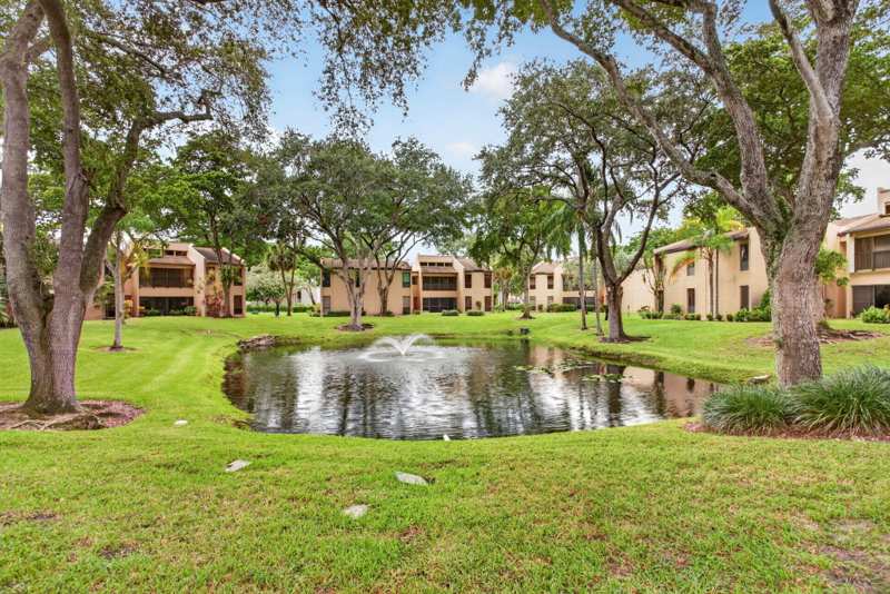 3 bedroom Condominium at 6421 Pumpkin Seed Circle #217, Woodhaven East Condo, Boca Raton — photo 1