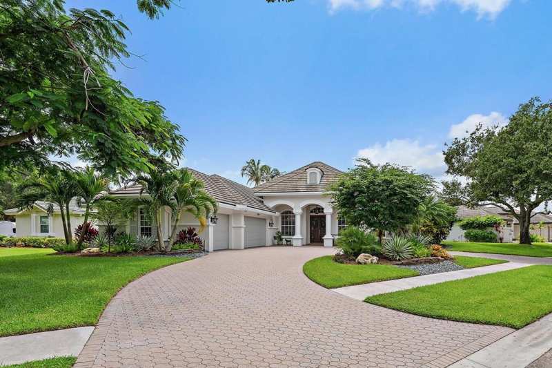 5 bedroom Single Family Residence at 6768 Cypress Cove Circle, Cypress Cove Of Jupiter, Jupiter — photo 1