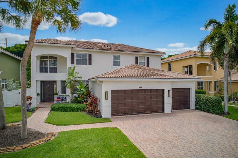 5 bedroom Single Family Residence at 6326 C Durham Drive, Journeys End 2, Lake Worth — photo 1