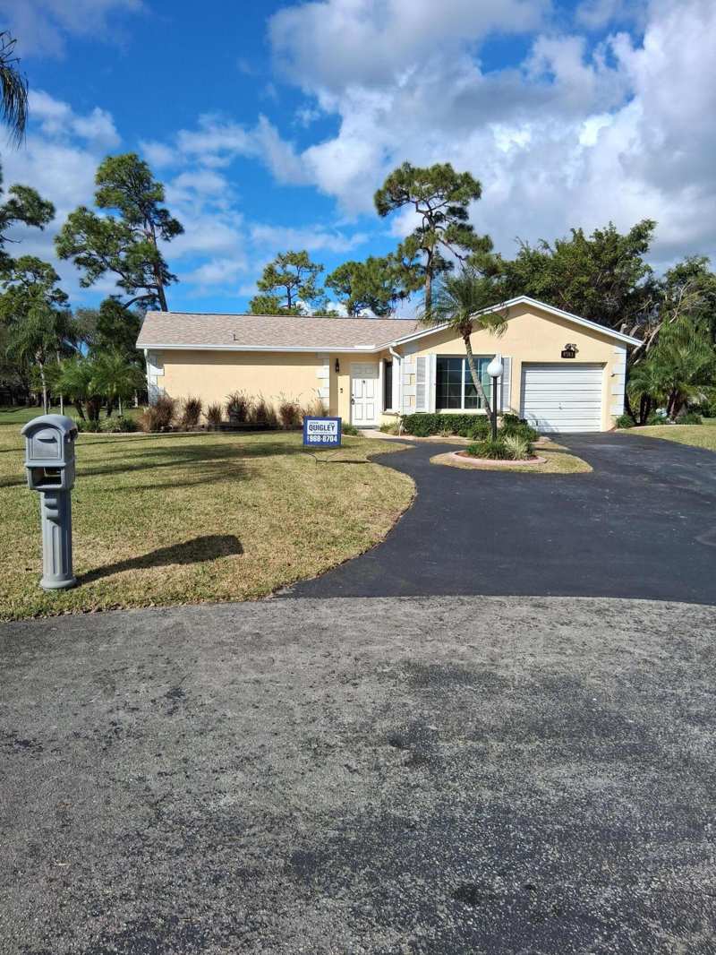 2 bedroom Single Family Residence at 4703 Rainbow Drive, Lucerne Homes East 2, Greenacres — photo 1