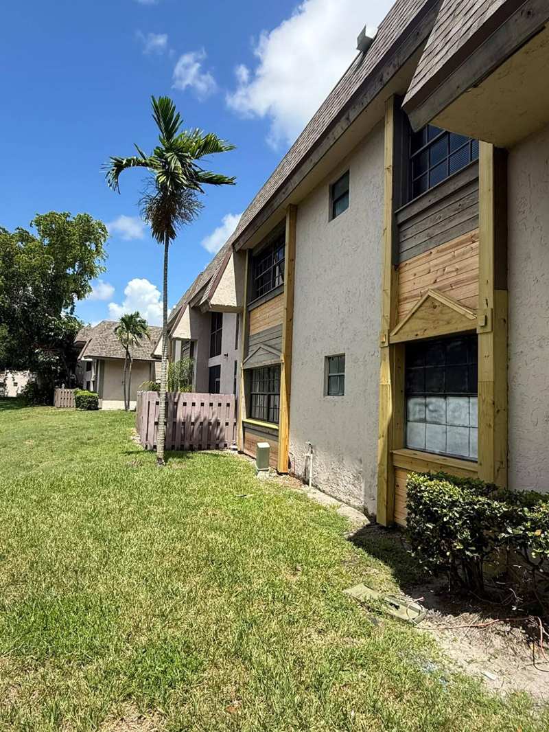 3 bedroom Condominium at 3647 NW 94th Avenue #4H, Grenadier Lakes At Welleby Condo, Sunrise — photo 1