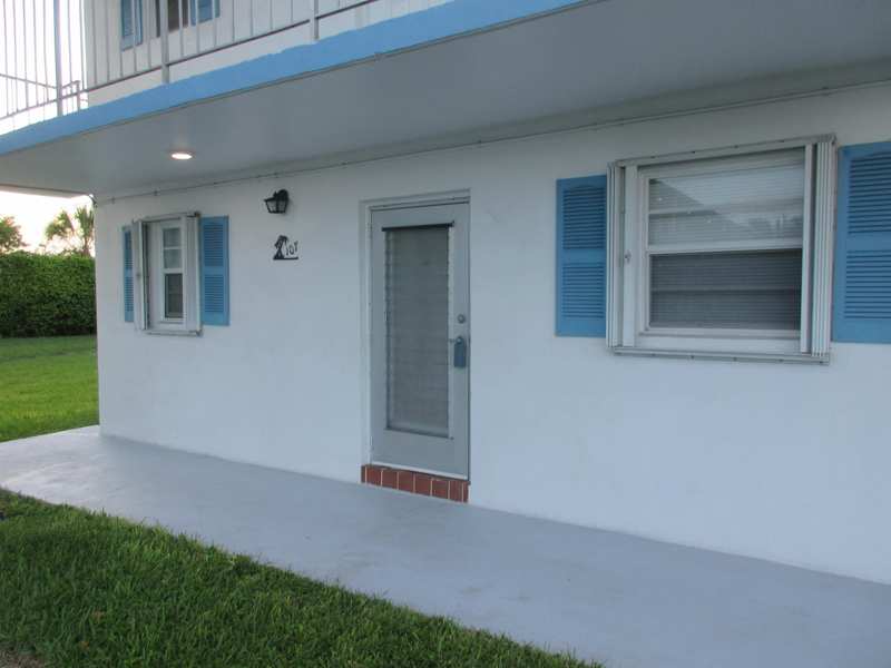 1 bedroom Condominium at 1115 Lake Terrace #107, Leisureville Lake Condo, Boynton Beach — photo 1