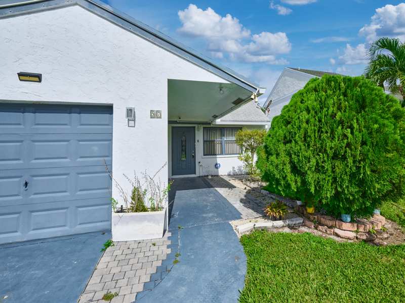 4 bedroom Single Family Residence at 57 Peachtree Place, Lakes Of Tara Unit 1, Boynton Beach — photo 1