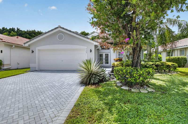 3 bedroom Single Family Residence at 7388 Tonga Court, Valencia Isles 03, Boynton Beach — photo 1