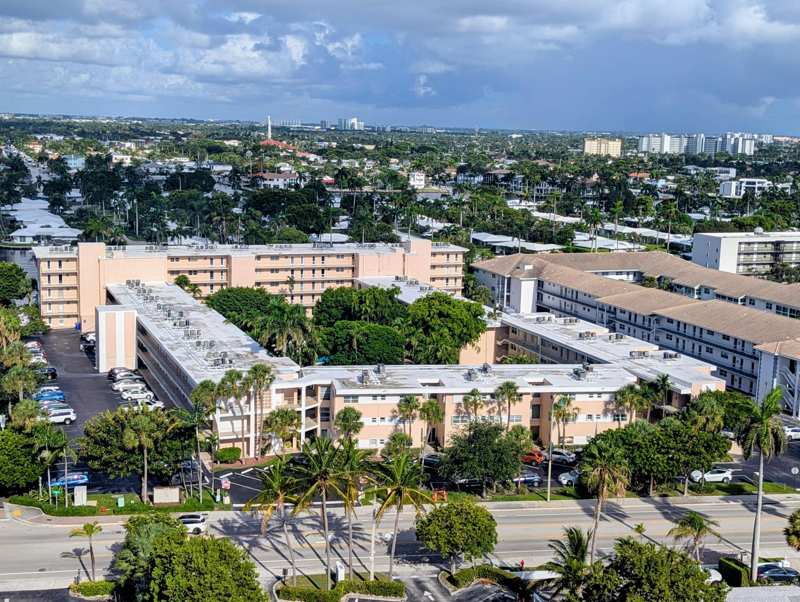 1 bedroom Condominium at 1481 S Ocean Boulevard #129C, Leisure Gardens Condo, Pompano Beach — photo 1