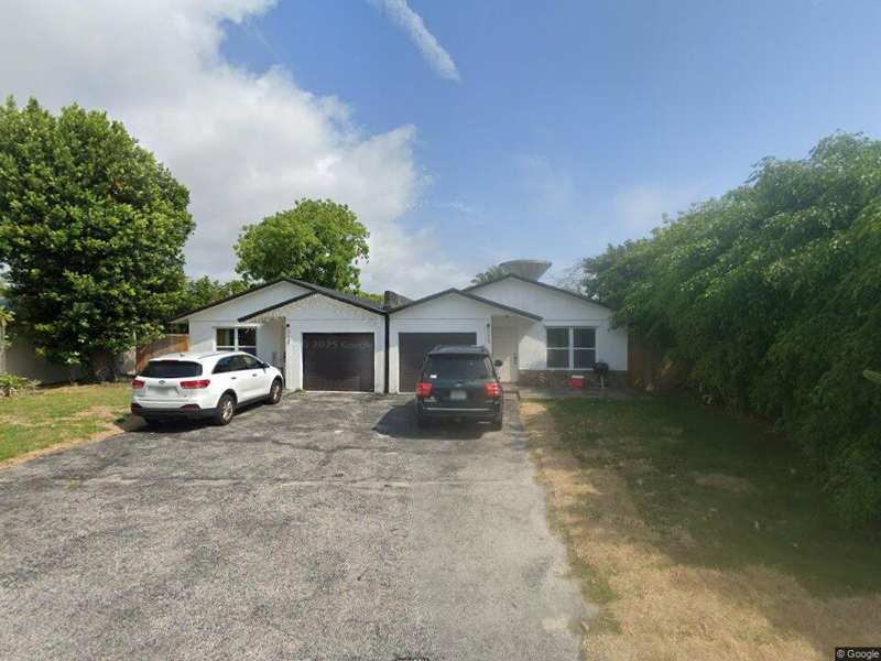 8 bedroom Single Family Residence at 313 SE 21st Avenue, Seaway Terrace, Boynton Beach — photo 1