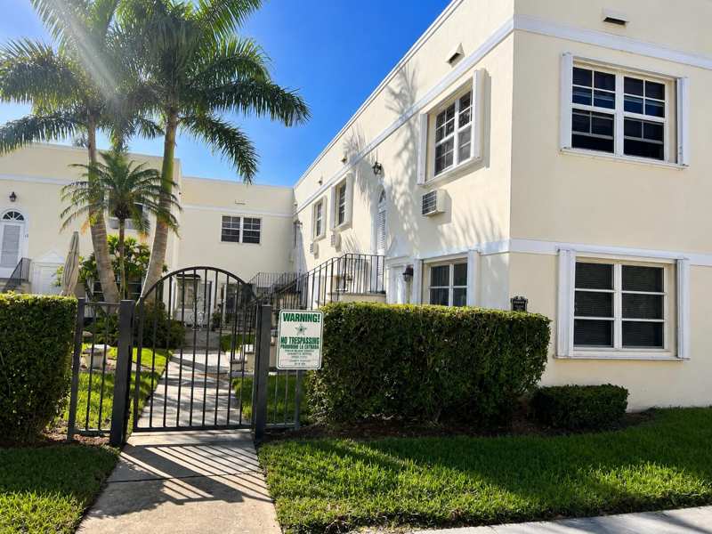 0 bedroom Condominium at 101 S Golfview Road #1, Gulfstream Condo, Lake Worth Beach — photo 1