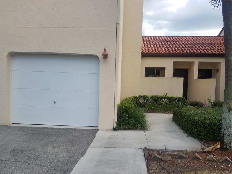 2 bedroom Condominium at 6 Vía De Casas Sur #102, South Lake Condo, Boynton Beach — photo 1