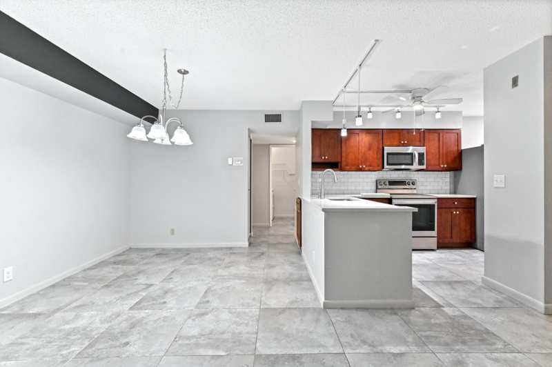 2 bedroom Condominium at 14895 Builtmore Way #107, International Club Condo, Delray Beach — photo 1