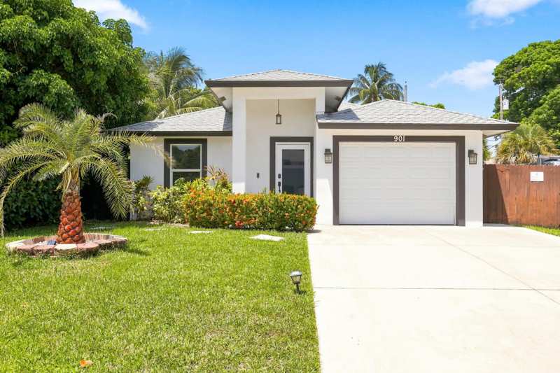 3 bedroom Single Family Residence at 901 S M Street, Lake Worth Town Of Add 1, Lake Worth Beach — photo 1