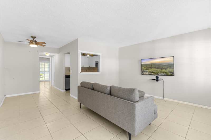 1 bedroom Condominium at 418 Tilford T #418, Tilford T Condo, Deerfield Beach — photo 1