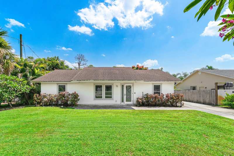 3 bedroom Single Family Residence at 7442 Canal Drive, Palm Beach Farms Co 3, Lake Worth — photo 1