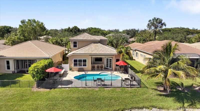 4 bedroom Single Family Residence at 12390 NW 78th Manor, Heron Bay Central, Parkland — photo 1
