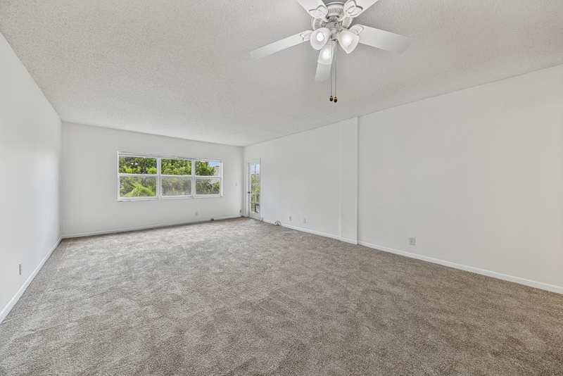 1 bedroom Condominium at 6731 Cypress Road #Unit 402, Plantation Terrace, Plantation — photo 1