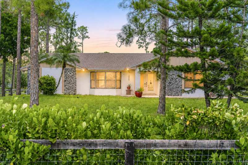 3 bedroom Single Family Residence at 15211 60th Place, Loxahatchee, The Acreage — photo 1