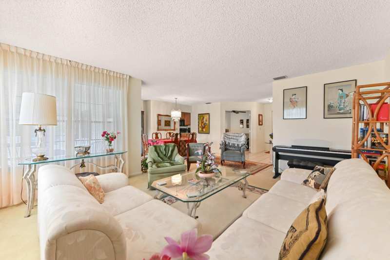 3 bedroom Condominium at 3385 Jog Park Drive, Park Pointe, Greenacres — photo 1
