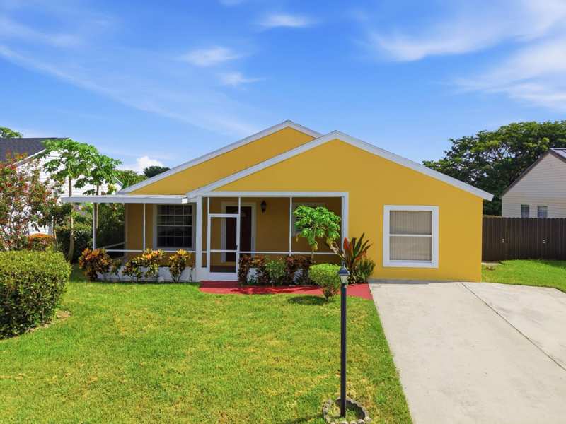 2 bedroom Single Family Residence at 7702 Blairwood Circle, Countrywood 3, Greenacres — photo 1