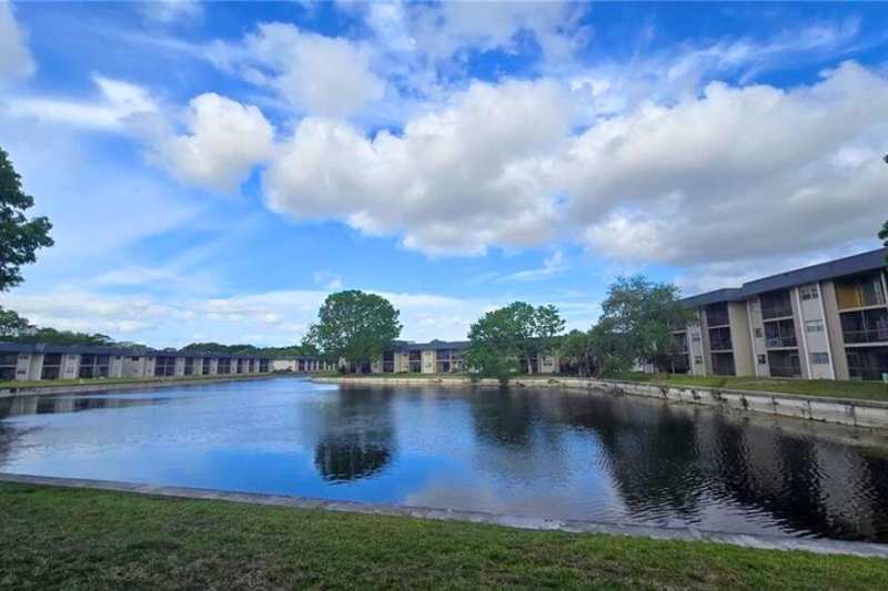 2 bedroom Condominium at 7801 Colony Circle #106, Versailles Gardens Condo, Tamarac — photo 1