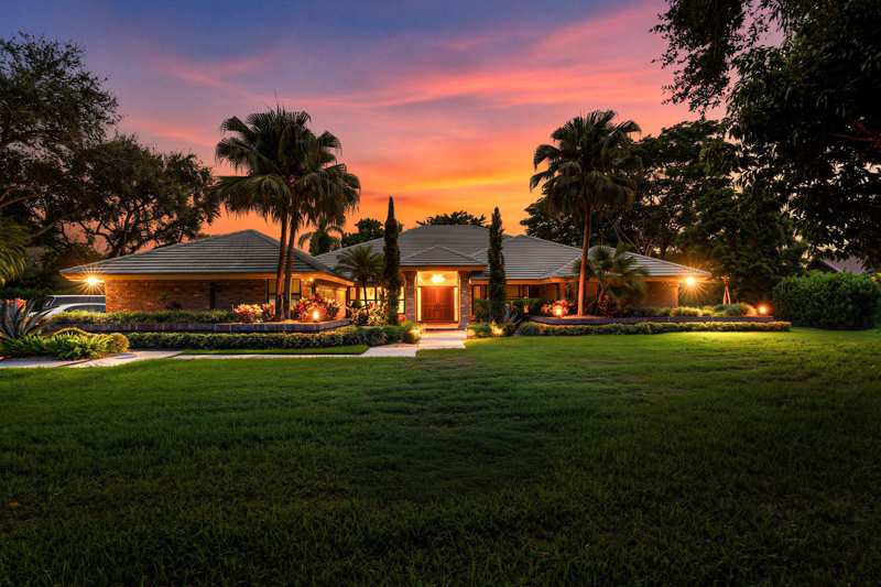 4 bedroom Single Family Residence at 6911 Annapolis Court, Parkland LAKES/Cypresshead, Parkland — photo 1