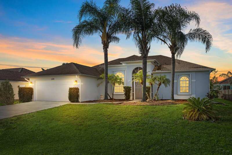 4 bedroom Single Family Residence at 1038 SW Fisherman Avenue, Port St Lucie Section 15, Port St. Lucie — photo 1