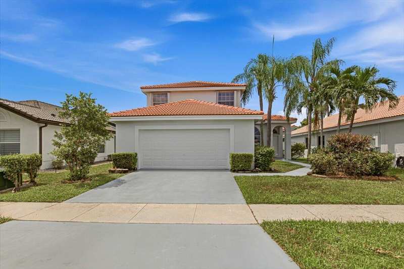 4 bedroom Single Family Residence at 1378 SW 180th Avenue, Silver Lakes Phase II Replat, Pembroke Pines — photo 1