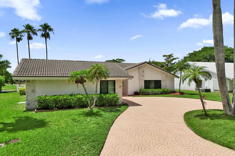 3 bedroom Single Family Residence at 7301 NW 83rd Way, Woodmont Tract 70, Tamarac — photo 1