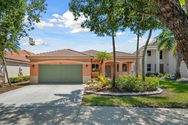 4 bedroom Single Family Residence at 886 Sunflower Circle, Sector 2-Parcels 12 13 14 15, Weston — photo 1
