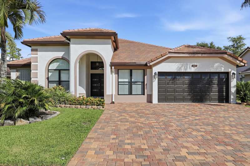 4 bedroom Single Family Residence at 15613 Bent Creek Road, Binks Forest Of The Landings At Wellington 3, Wellington — photo 1