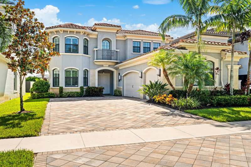 5 bedroom Single Family Residence at 9889 Bozzano Drive, Hyder Agr Pud Pl 7, Delray Beach — photo 1