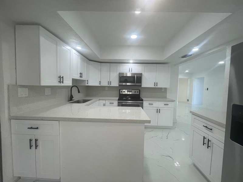 3 bedroom Single Family Residence at 3290 NW 39th Street, Oriole Estates Sec 8, Lauderdale Lakes — photo 1