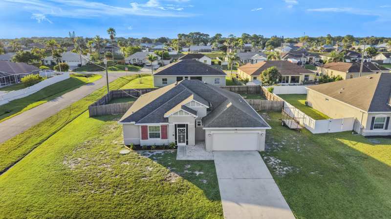 4 bedroom Single Family Residence at 4154 SW Elba Street, Port St Lucie Section 36, Port St. Lucie — photo 1