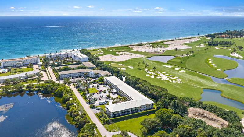 2 bedroom Condominium at 20 Celestial Way #204, Seminole, Juno Beach — photo 1