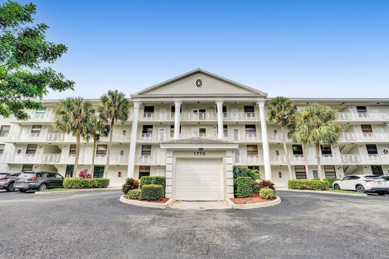 2 bedroom Condominium at 1719 Whitehall Drive #303, Condo 19 Of Whitehall Condos, Davie — photo 1
