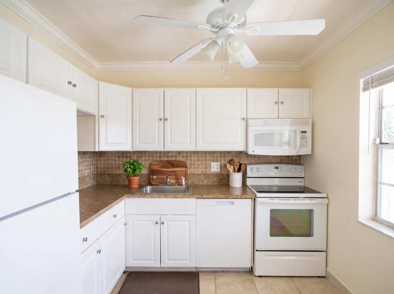 2 bedroom Condominium at 551 NW 80th Terrace #203, Oriole Gardens Two 63 Condo, Margate — photo 1