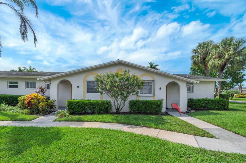 1 bedroom Condominium at 2680 Emory Drive #A, Cresthaven Villas 30 Condo, West Palm Beach — photo 1