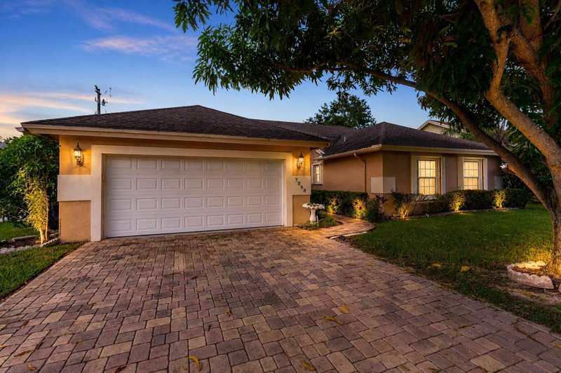 4 bedroom Single Family Residence at 7365 NW 54th Court, Boulevard Woods East, Lauderhill — photo 1