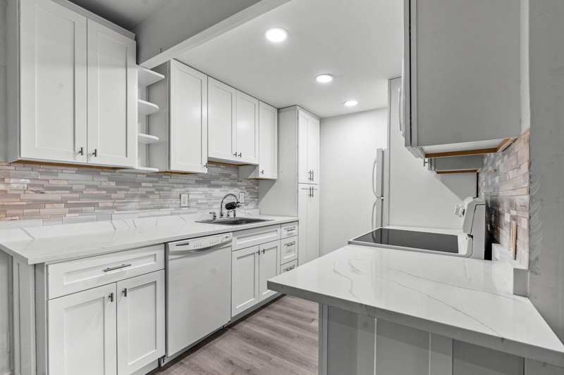 1 bedroom Condominium at 1038 Cambridge B, Century Village, Deerfield Beach — photo 1