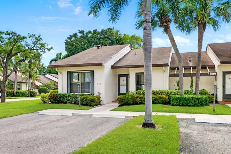 2 bedroom Villa at 3615 Crab Apple Trail #A, Villas Of Willow Bend, Lake Worth — photo 1