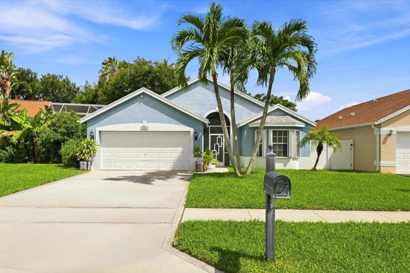 3 bedroom Single Family Residence at 103 Saddle Trail, Saratoga At Royal Palm 3, Royal Palm Beach — photo 1