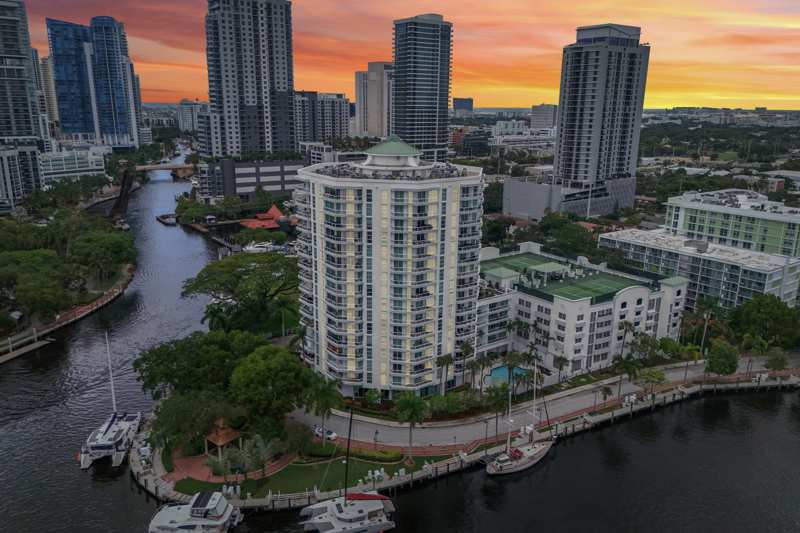 2 bedroom Condominium at 401 SW 4th Avenue #1003, Esplanade On The New River Condo, Fort Lauderdale — photo 1