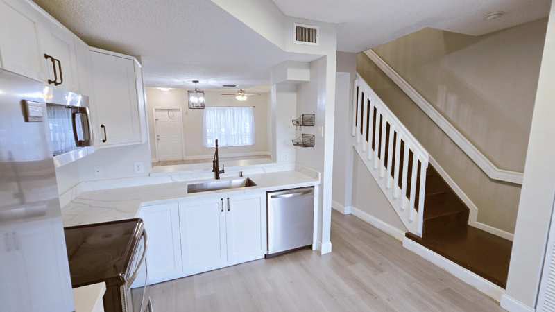 2 bedroom Townhouse at 9807 NW 57 Manor, Westview Village Addition, Coral Springs — photo 1