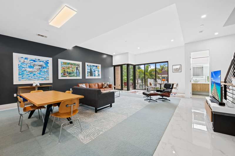 3 bedroom Townhouse at 818 NE 2nd Street, 8Hundred North, Fort Lauderdale — photo 1