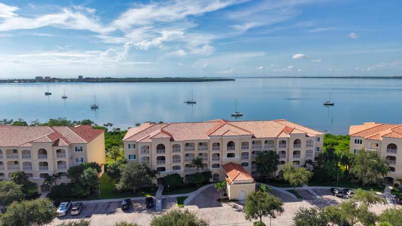 2 bedroom Condominium at 25 Harbour Isle Drive #104, Harbour Isle At Hutchinson Island West, Fort Pierce — photo 1