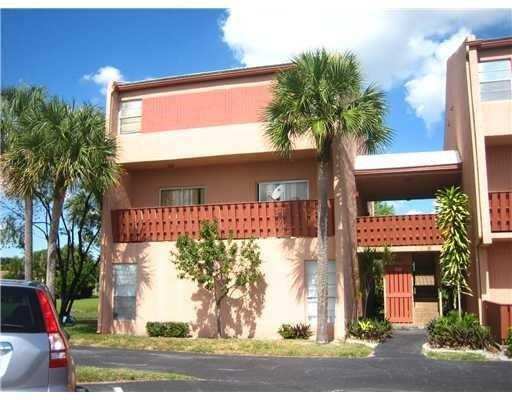 2 bedroom Townhouse at 8921 NW 28th Drive #F, Sun And Lake Condo, Coral Springs — photo 1